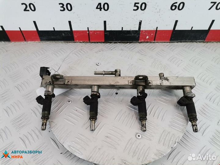 Форсунка BMW 3 E46 рест. 2006 13537506158