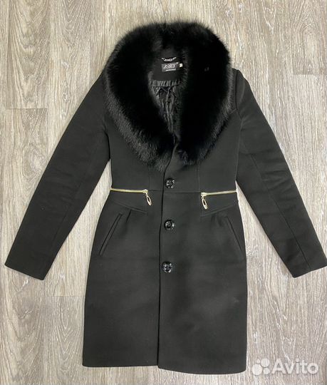 Пальто женское