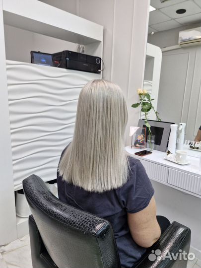 Парикмахер колорист