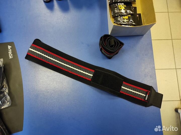 Master, Кистевые бинты прорезиненные, 50см