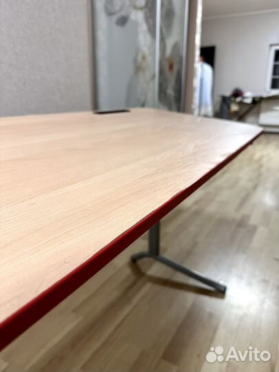 Растущая парта, стол для школьника