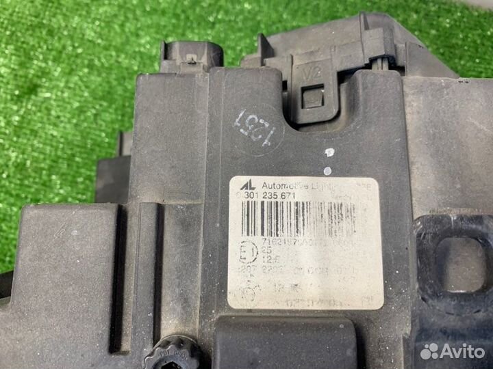 Фара левая Bmw X3 E83 N52B25 2006