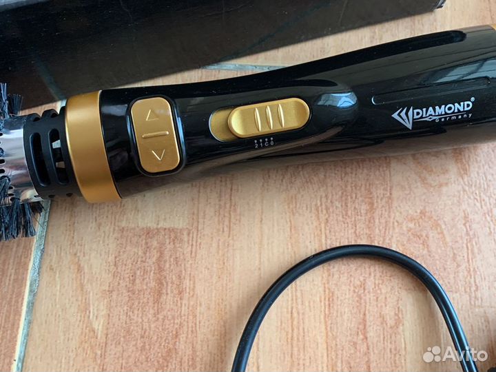 Фен-расческа