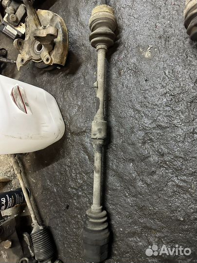 Полуось правая Hyundai Matrix