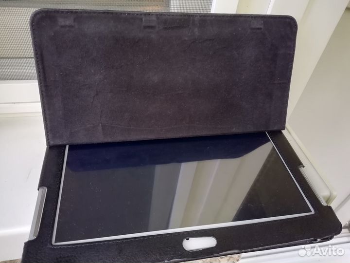 Планшет Samsung Galaxy Tab 2 10.1 GT-P5100