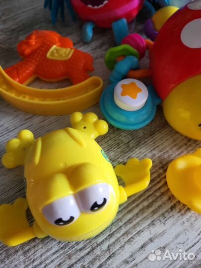 Развивающие игрушки пакетом