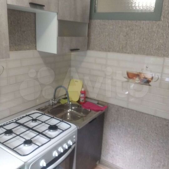 2-к. квартира, 50 м², 3/5 эт.