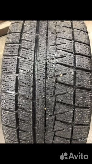 Bridgestone Blizzak Revo GZ 225/50 R17 98T