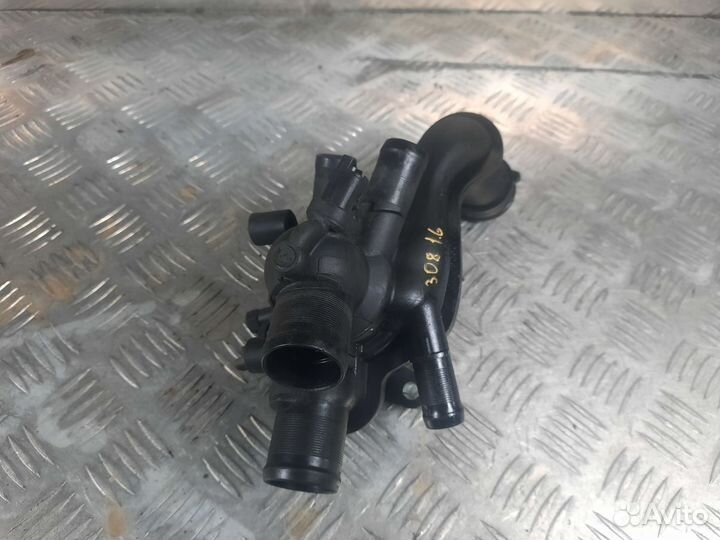 Корпус термостата термостат Peugeot 308 EP6