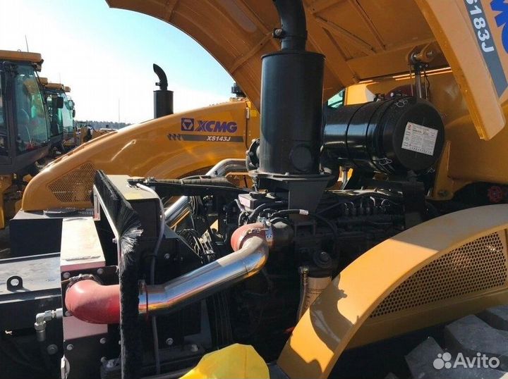 Дорожный каток XCMG XS183, 2023