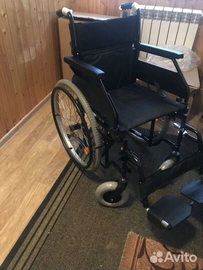 Коляска инвалидная новая