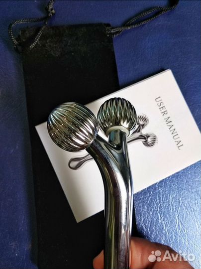 Роликовый массажер для лица