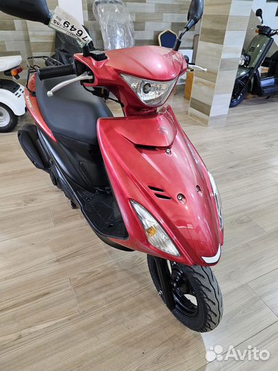 Suzuki Address V125S из Японии