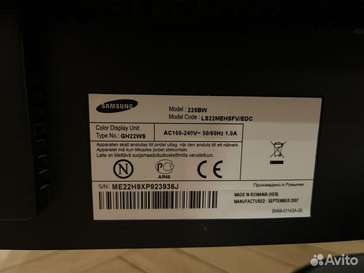 Монитор Samsung SyncMaster 226BW