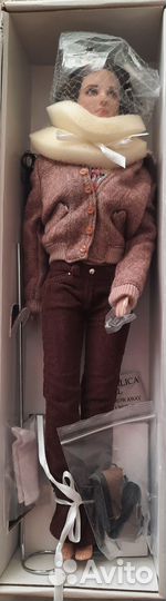 Кукла Bella Swan Tonner