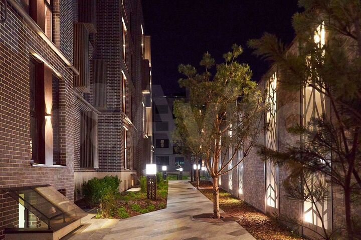 2-к. квартира, 175,5 м², 4/4 эт.