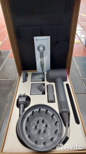 Фен dyson supersonic hd03 новый