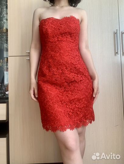 Женское вечернее платье