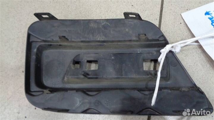 Накладка заднего бампера левая Renault Sandero 20