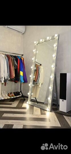 Гримерное зеркало