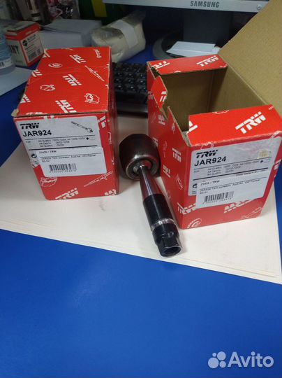 Тяга рулевая audi A4 (B5-B7), A6 (C5) JAR924