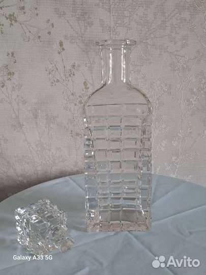 Графин хрустальный