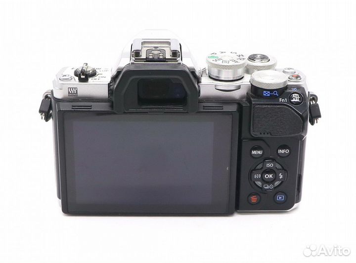 Olympus OM-D E-M10 Mark III body silver (пробег 24