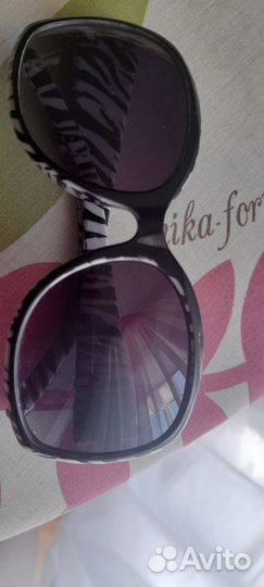 Солнцезащитные очки женские