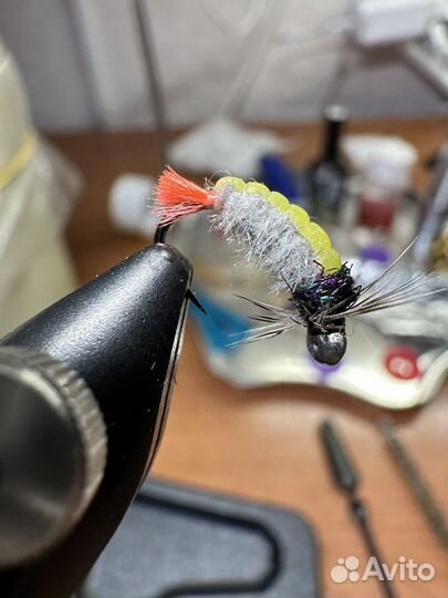 Мухи на хариуса