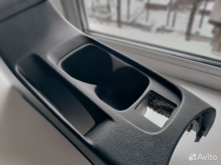 Подлокотник Lancer IX Рест