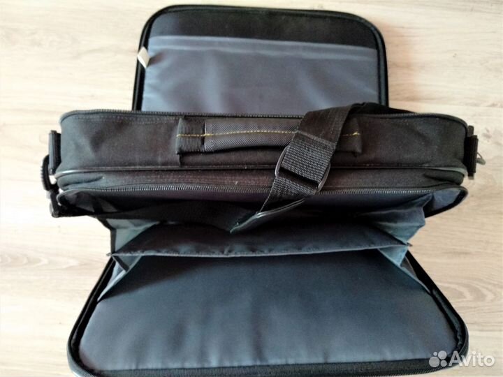Сумка для ноутбука