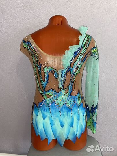 Купальник для художественной гимнастики