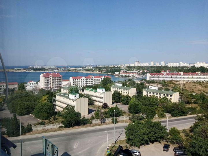 2-к. квартира, 65 м², 10/10 эт.