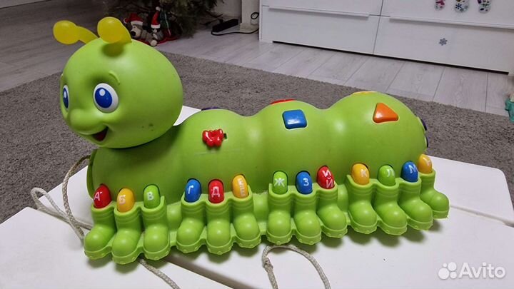Игрушка гусеница обучающая