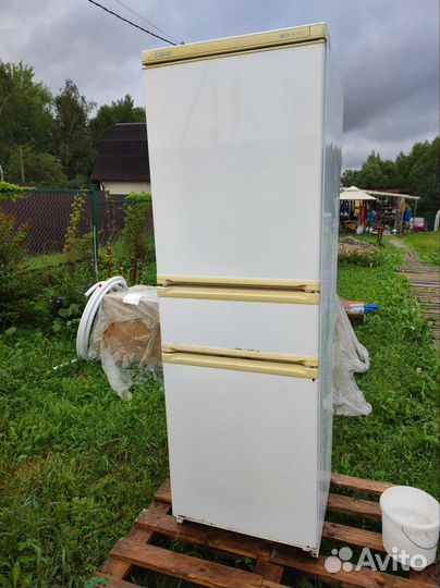 Холодильник бу