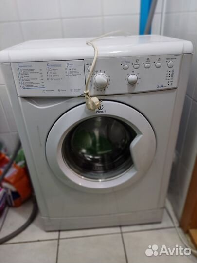Стиральная машина indesit iwsb 5105 на запчасти