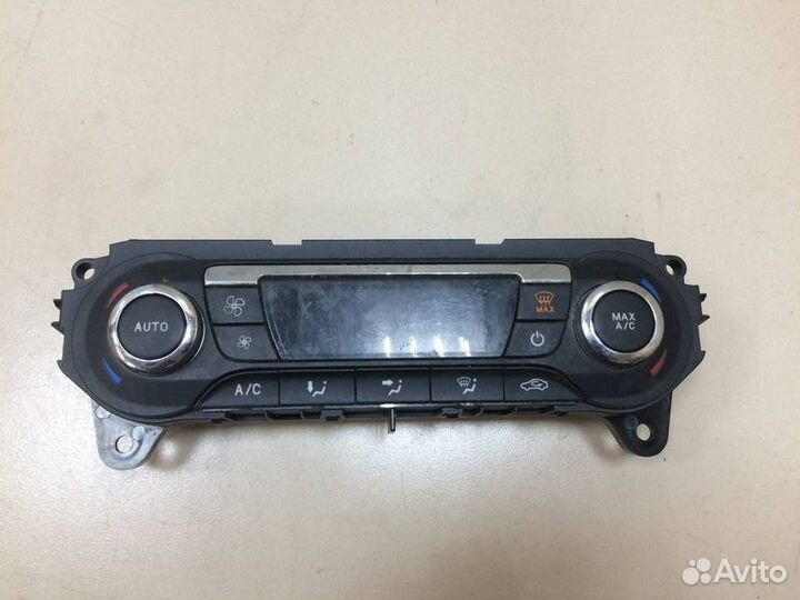 Блок управления климатической установкой