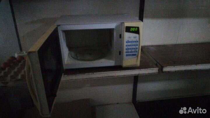 Микроволновая печь