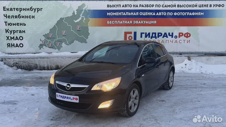 Патрубок воздушного фильтра Opel Astra (J) 1325458