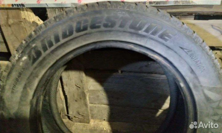 Bridgestone 613V 10/20 R15