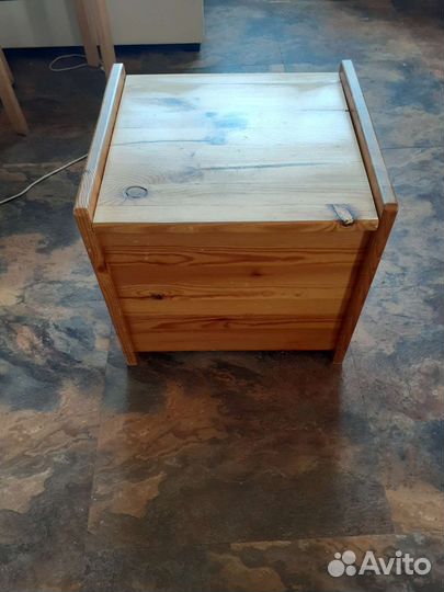 Комодик-стульчик для детской