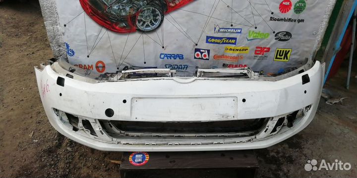 Бампер передний Фольксваген Гольф 6