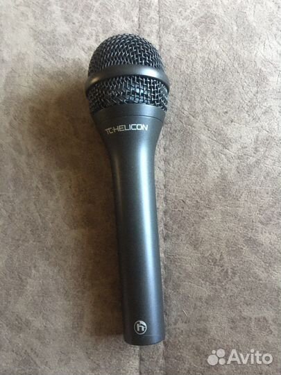 Микрофон динамический TC helicon