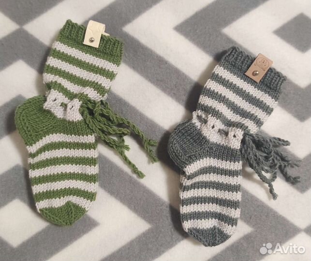 Носочки детские вязаные