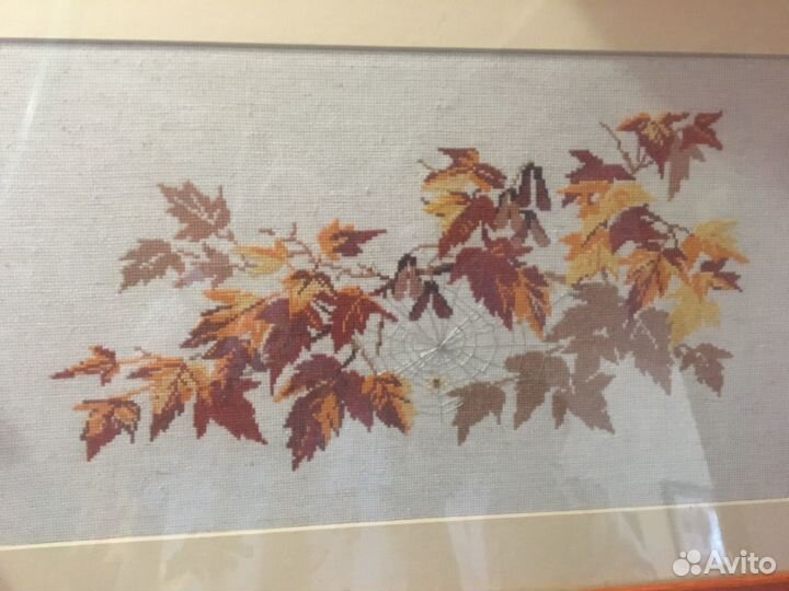 Картина ручной работы - вышивка