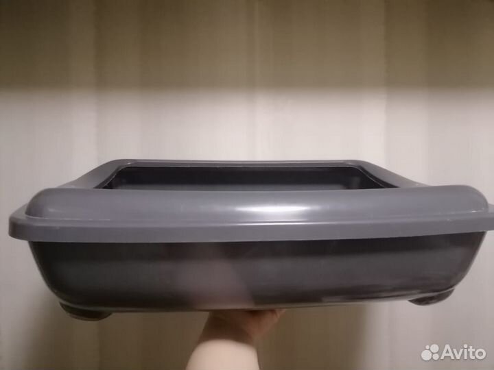 Туалет / лоток для кошек большой с бортиком