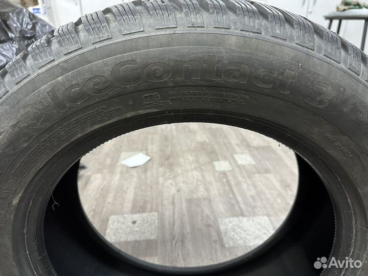 Continental IceContact 3 235/60 R18 107T