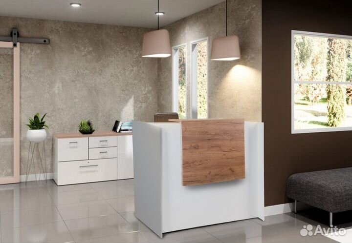 Стойка ресепшн