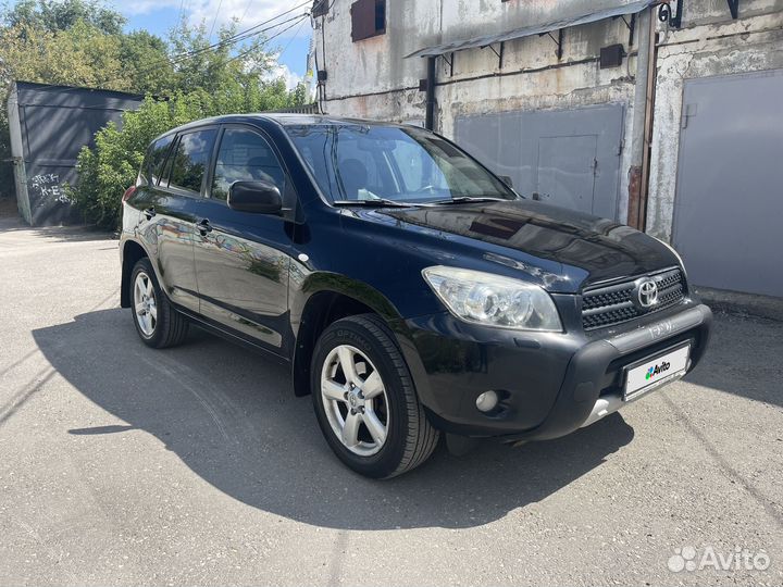 Toyota RAV4 2.0 AT, 2007, 350 000 км