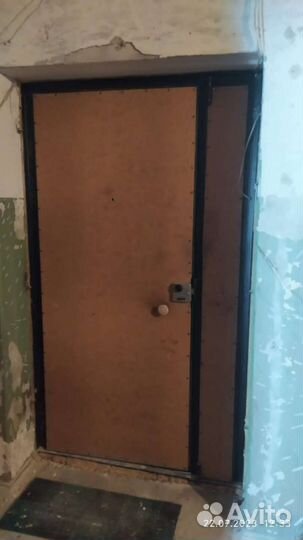 Дверь входная металлическая